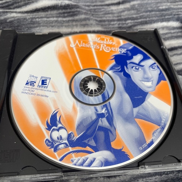 Disney's Aladdin in Nasira's Revenge Action Game PC MICROSOFT WINDOWS GAME - Picture 3 of 3